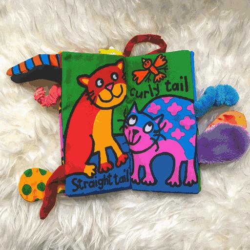 孩子乱咬书怎么治，Kimi从小看这个，baby给儿子看的布书长这样