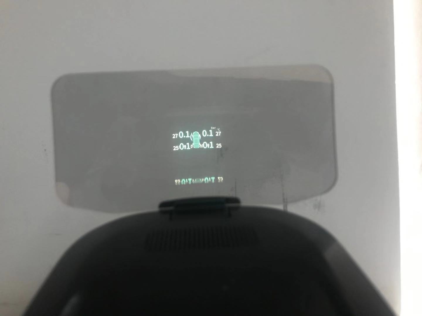 后悔没加装hud,给车子加装hud多少钱