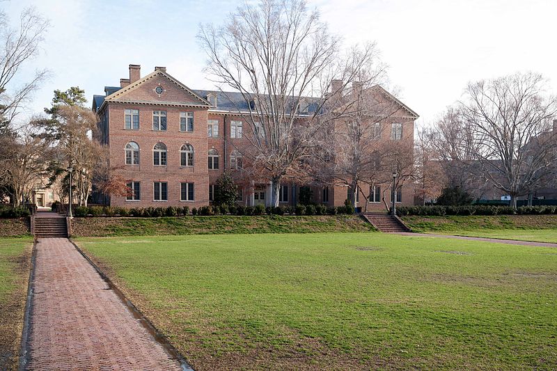 美国留学威廉玛丽大学资料,美国威廉玛丽学校咋样