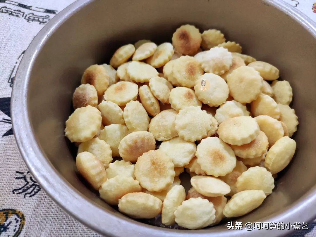 宝宝磨牙饼干的制作方法,宝宝磨牙饼干做法胡萝卜