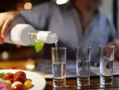 这5款酒中“百姓”，包装老土口感却好，老一辈才喜欢