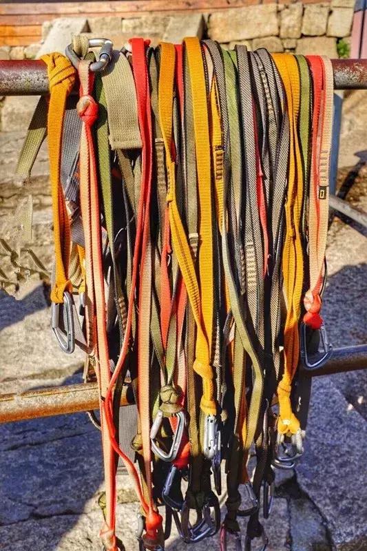 华山最险鹞子翻身,华山鹞子翻身官方拍照