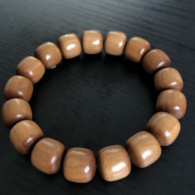 文玩药片和珠子有什么区别吗,文玩圈里的药片