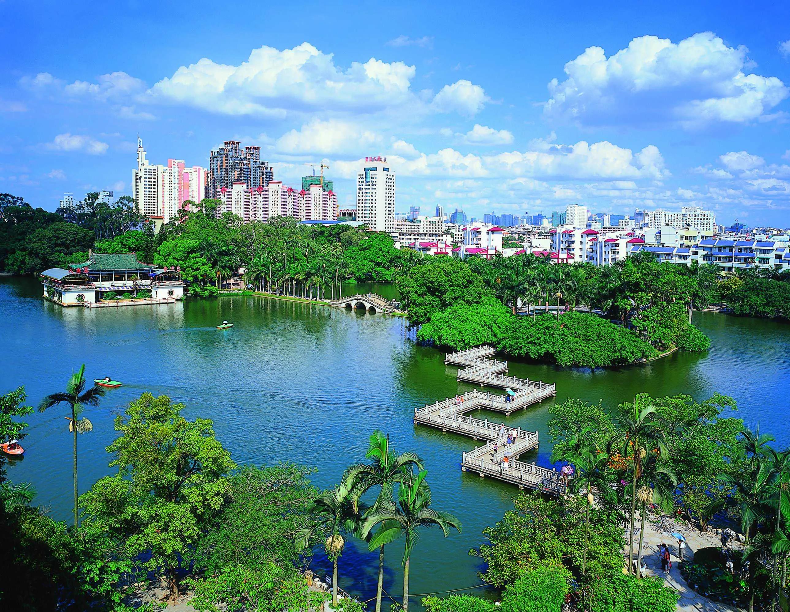 广西南宁十大景点介绍视频播放,广西南宁有哪些著名的风景区