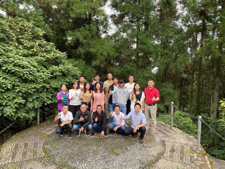 今天团建图片亘泰集团