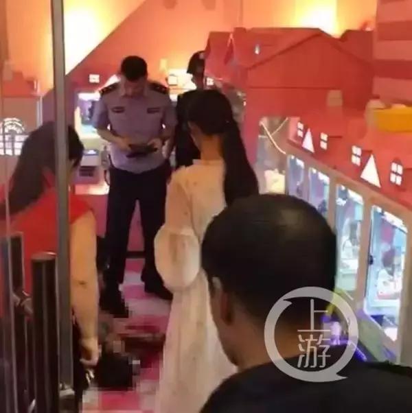 一审宣判!死刑!抖音“网红”女教师被前男友割喉,年轻的生命定格在了22岁!法院:手段残忍,情节恶劣!