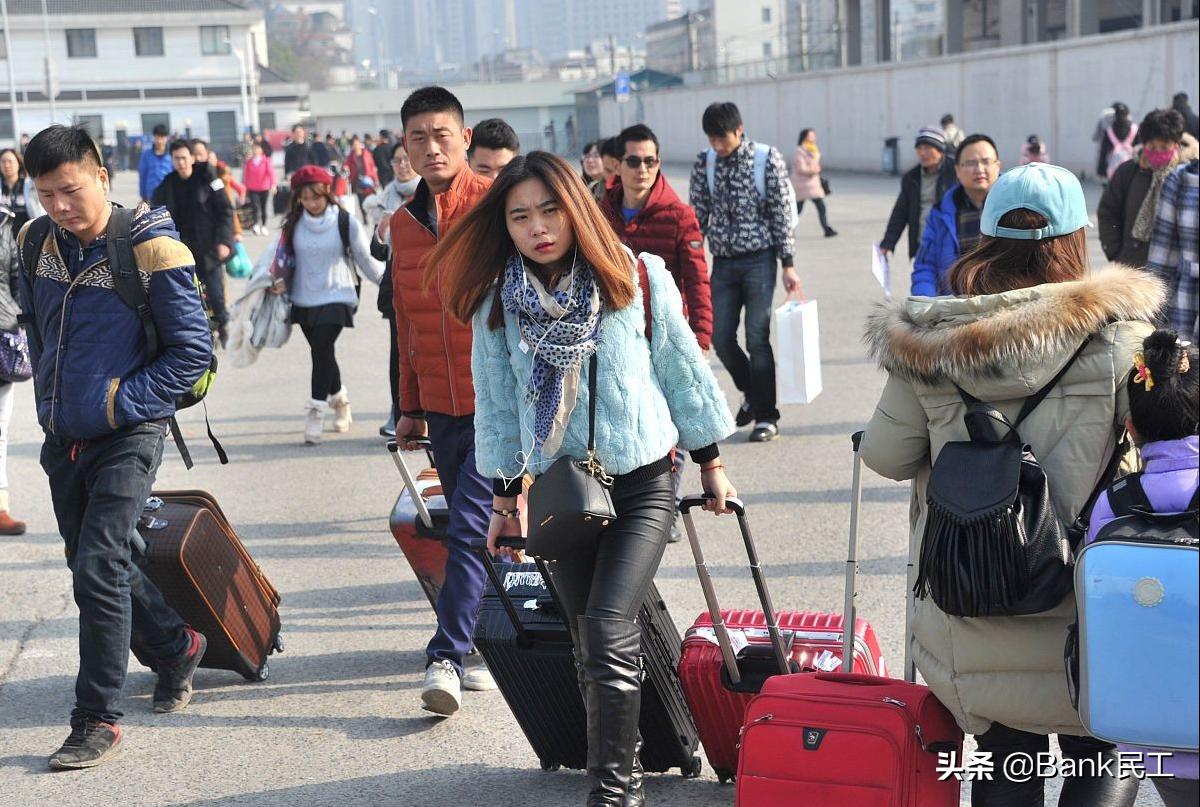 非必要不出国的底层逻辑,非必要不返乡相关政策说明