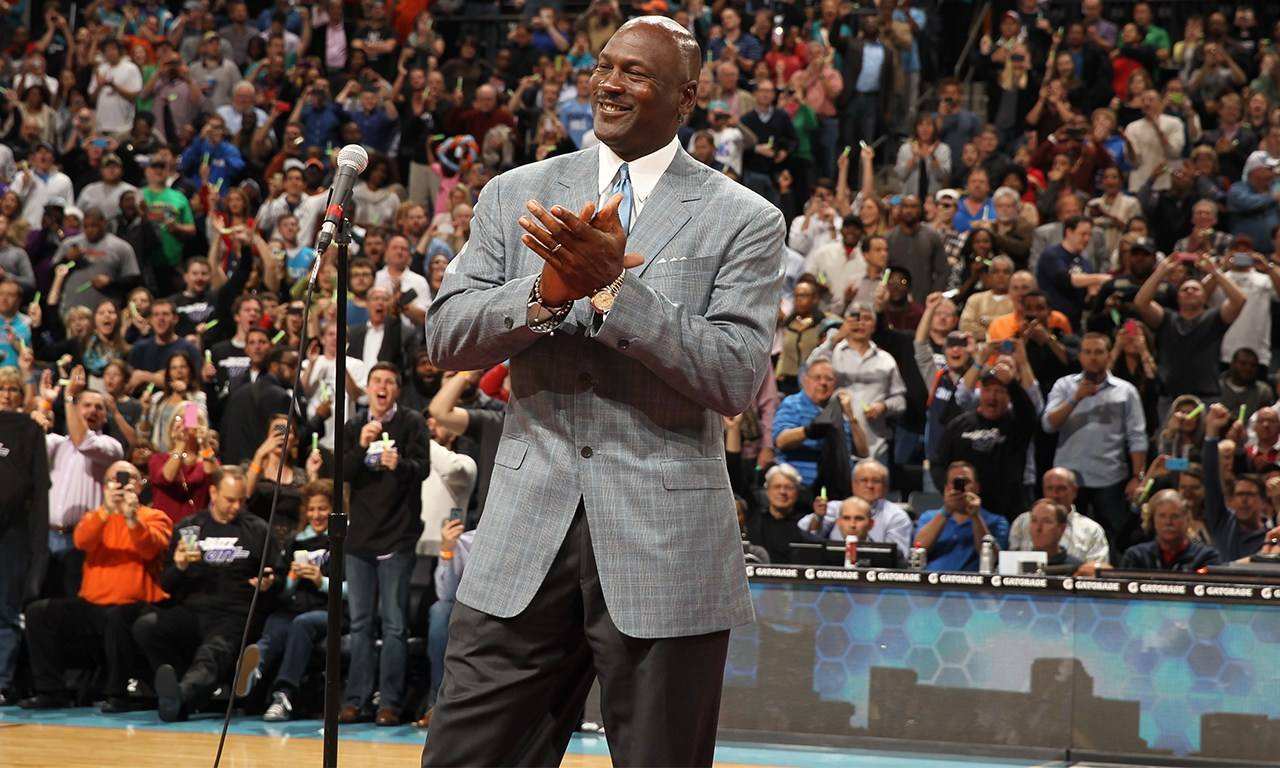 30只球队老板资产相差多大？老板甚至没有球员富？