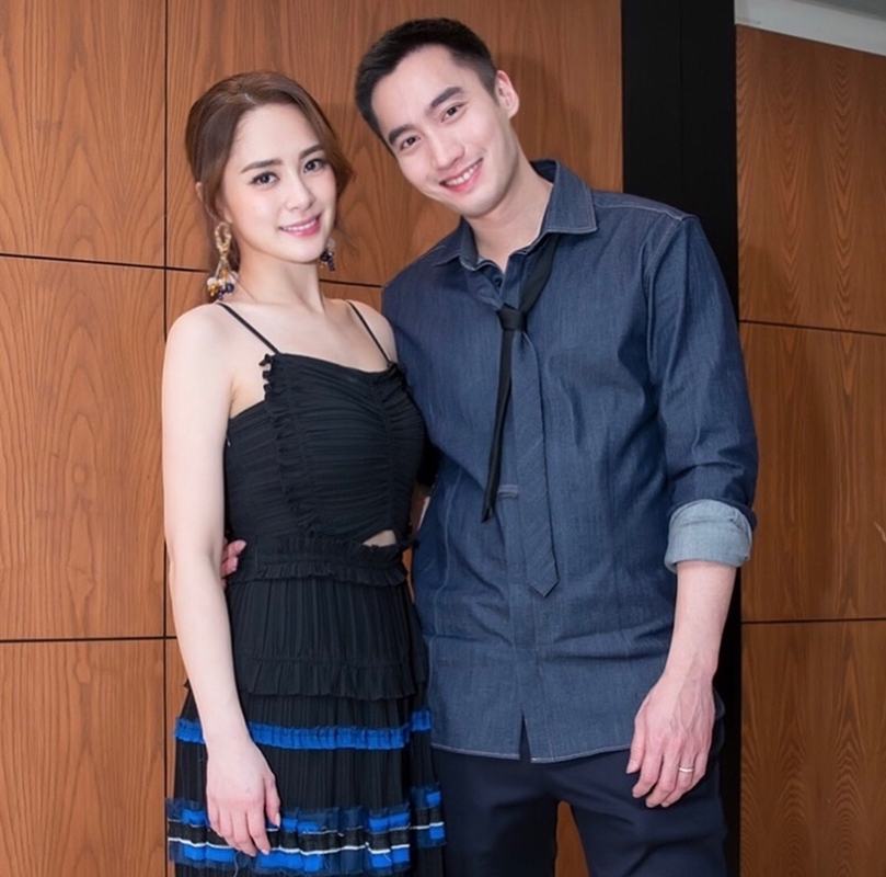 阿娇携手老公赖弘国,阿娇和老公上综艺赖弘国表现暖心