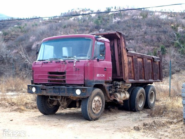 长征凤凰c5矮顶牵引车报价,三一重卡30万以下的