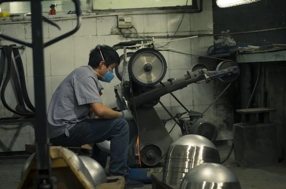 网红灯在网上买还是实体店,网红灯多少钱一个