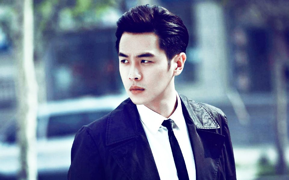 霸气冷酷男孩子用的名字,帅气冷酷霸气的男孩名字