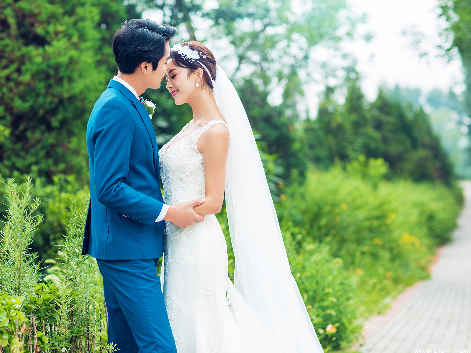 必拍的5种婚纱照风格,秋天也可以拍出美美哒的婚纱照