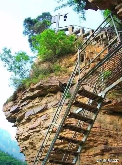 中国有个神秘的井底村,中国神秘地下村