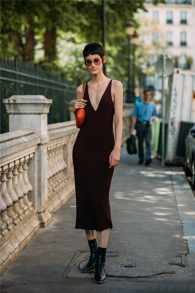 针织裙女小个子显瘦,适合矮个子穿的针织裙