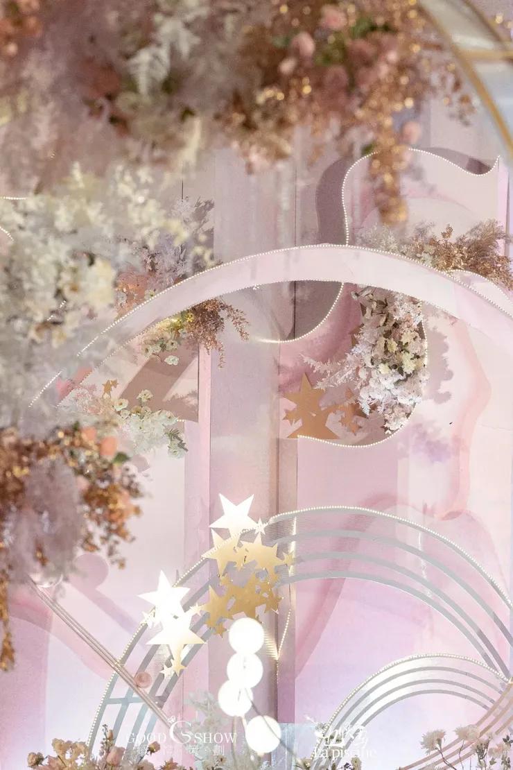 蓝色星空顶婚礼简约风,梦幻婚礼蓝色星辰大海主题风格