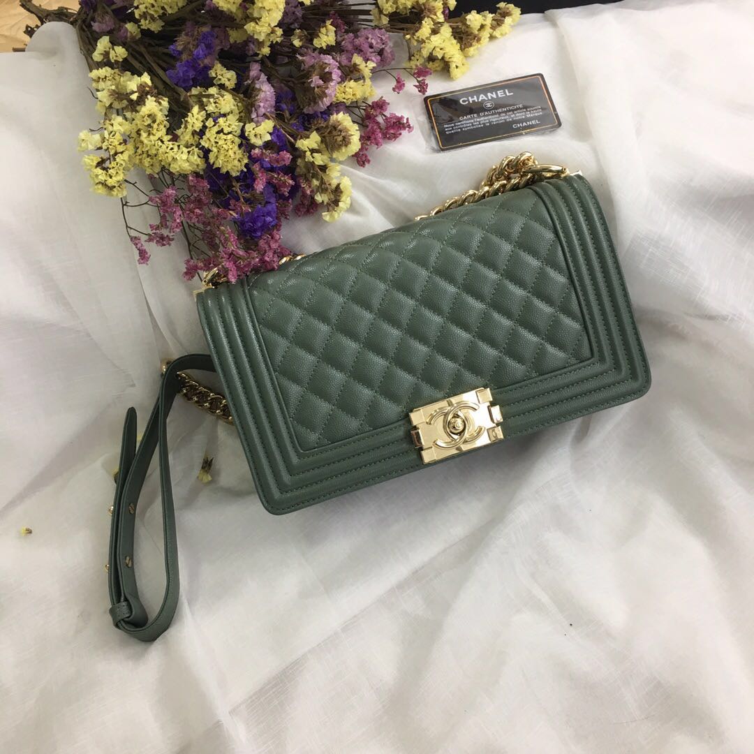 lv奢侈品代工厂,lv国内有代工厂在哪里