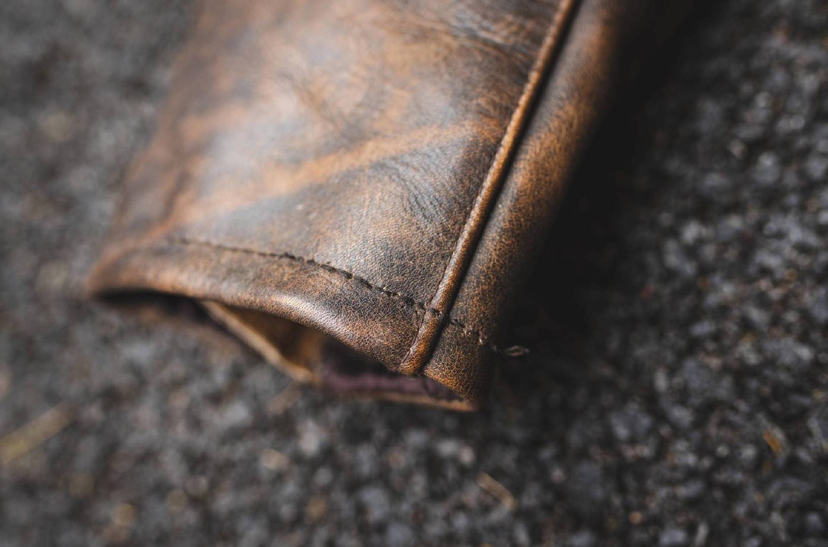 男小牛皮翻毛皮复古做旧皮衣,牛皮复古做旧皮衣男中长款