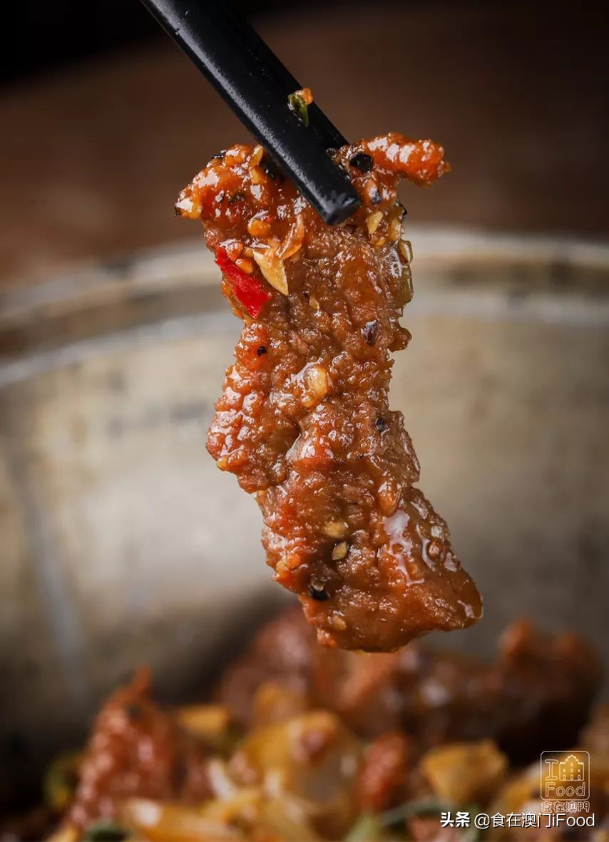 澳门探店|明星到澳门都要去“膜拜”的鬼马菜系，记得来打卡！