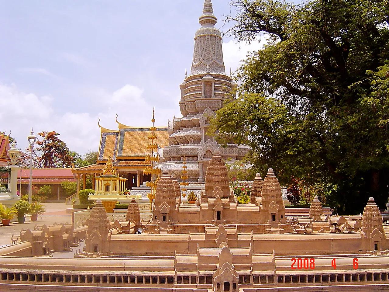 柬埔寨金边城中心,城市之美柬埔寨首都金边