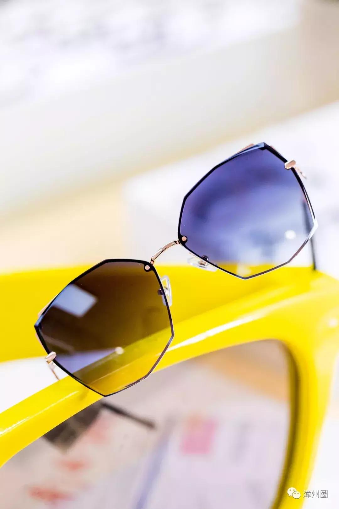 真的假的!漳州自带网红流量的眼镜店做活动了!分分钟被搬空!