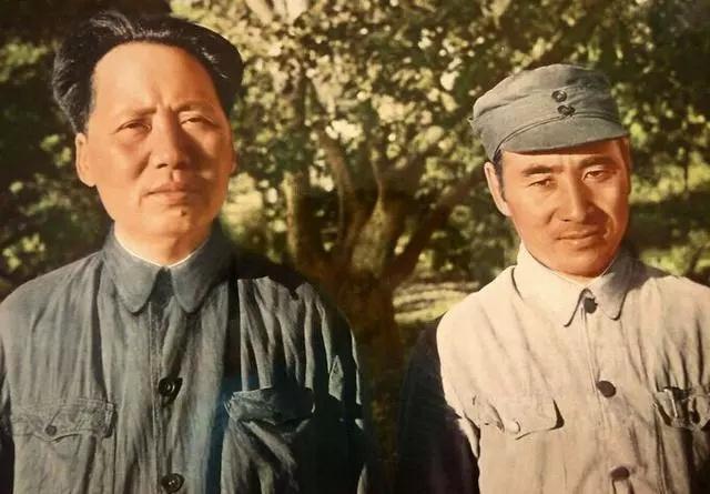 十大元帅如何评价毛主席?每个人都对他充满了崇敬之情
