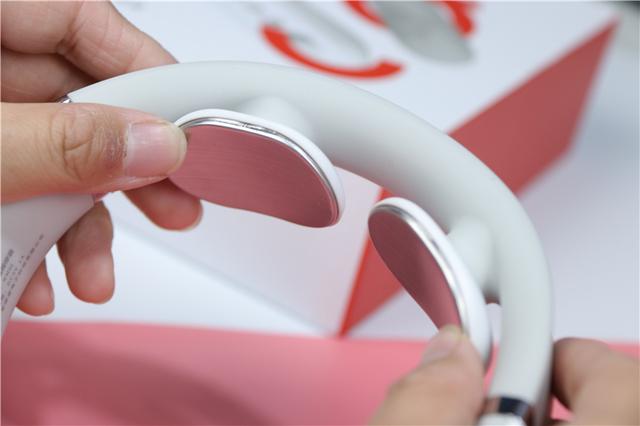 智能电动颈椎按摩神器,颈椎自动按摩神器