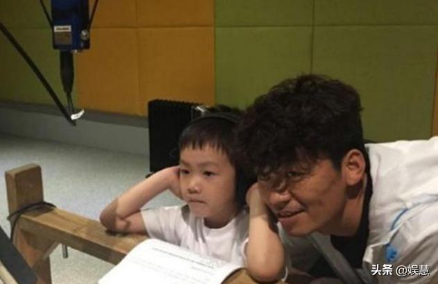 马蓉王宝强罕见同框,王宝强晒父子合照为儿子庆生