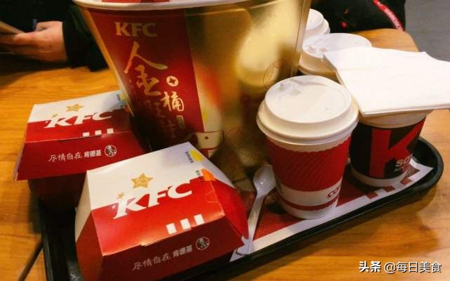 肯德基全家桶种类区别,肯德基全家桶对比国外