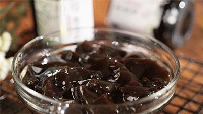 盘点广东人的夏日消暑神器,消暑必备神器凉粉