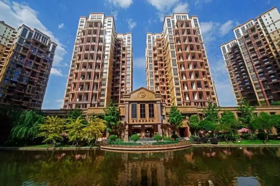 郫都高新西区发展,郫都区和高新西区区域