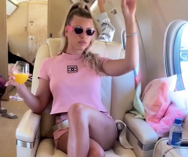 包神日记丨为中古带货,这个荷里活巨星家族是认真的