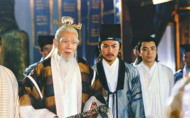 白驼山庄vs桃花岛,射雕三部曲丐帮绝技