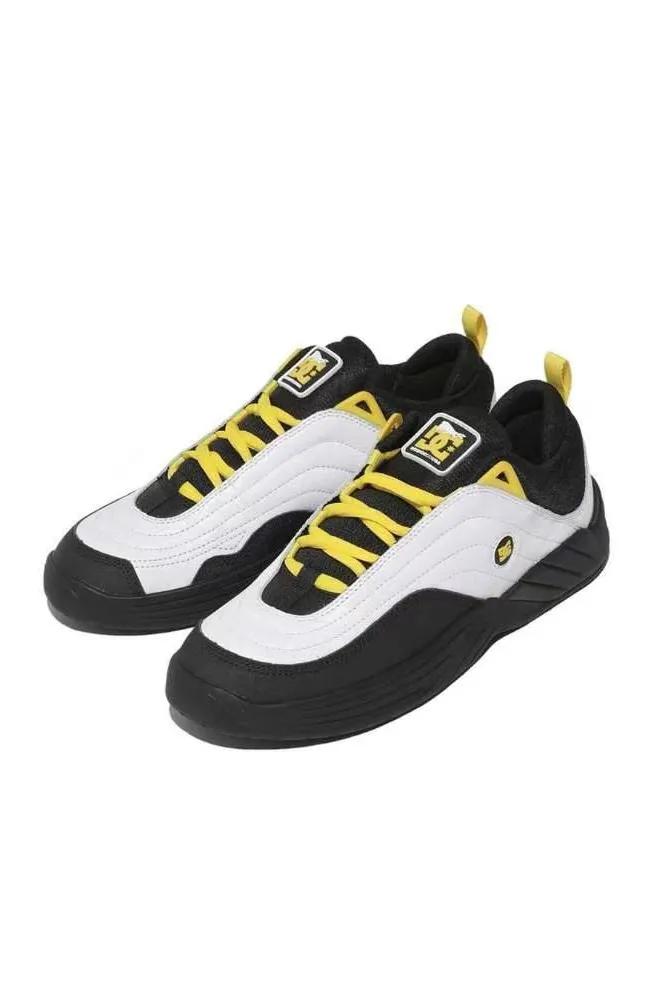 每周联名X讯|镂空外底也太帅了吧，感觉穿上去都能飞起来了