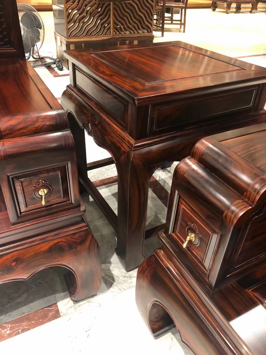 一物一品绿植,一物一品大叶紫檀图解