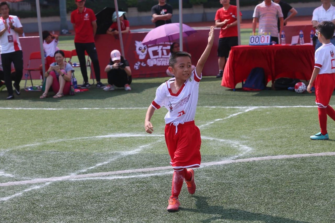 除了“无能狂怒”,我们还能怎样为全线崩盘的国足找回尊严?