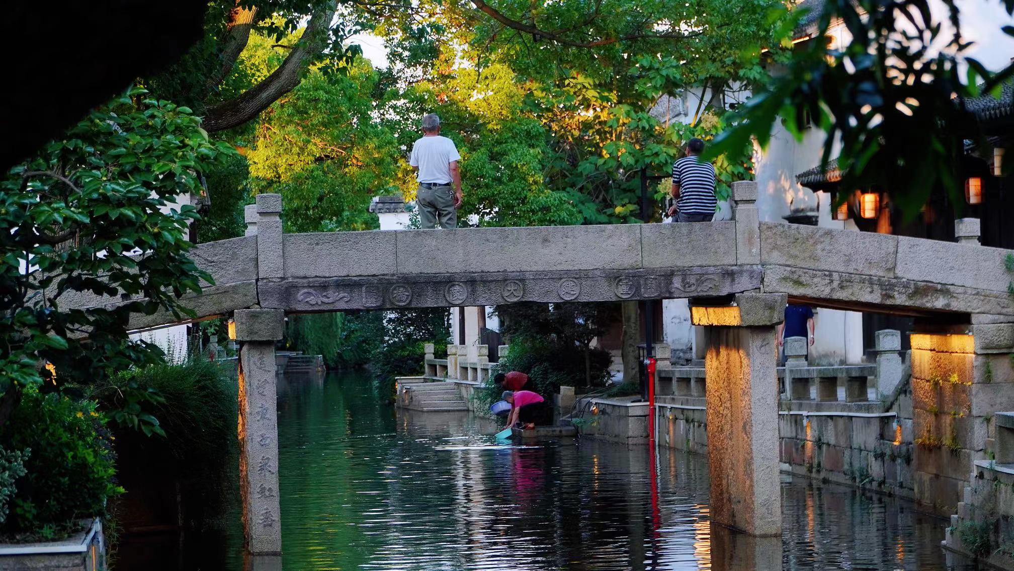 江苏苏州有个原生态古镇，人少景美不收门票，成了上海人的后花园
