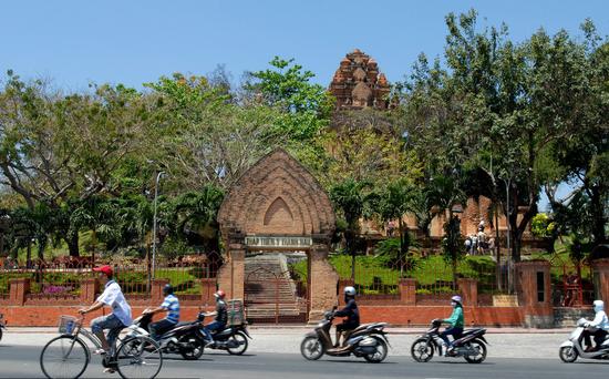 为什么外国人说燕窝没有用,被中国人吹上天的燕窝