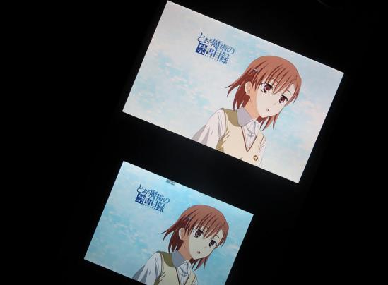 每天就抱着手机等信息,手机屏幕暖屏好还是冷屏对眼睛好