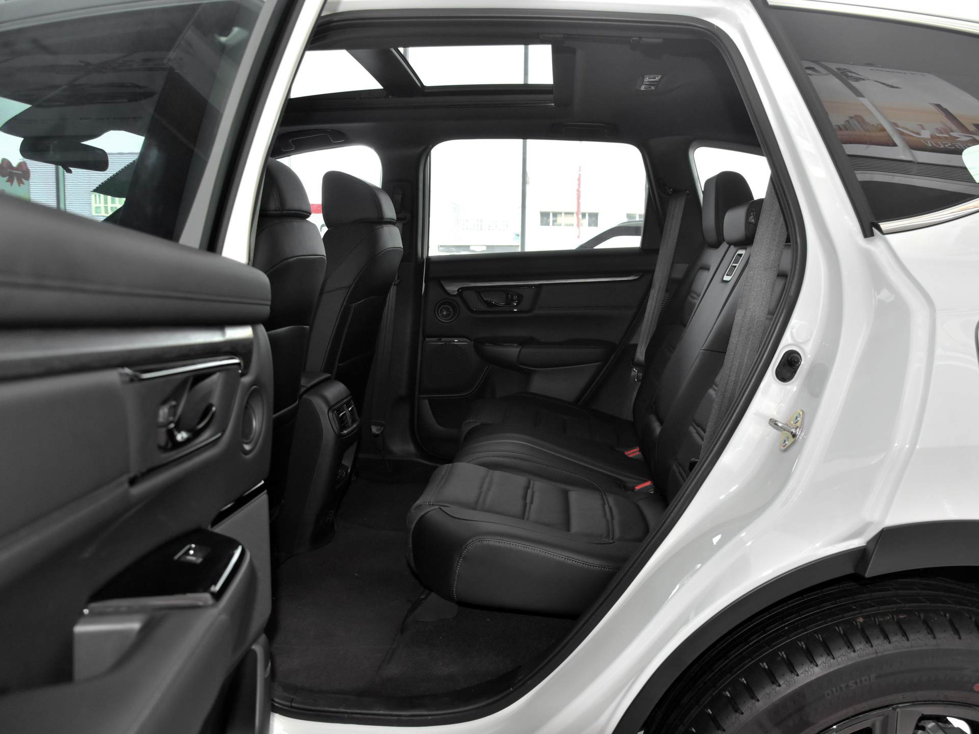 全新cr-v实车,空间宽裕动力足够家用