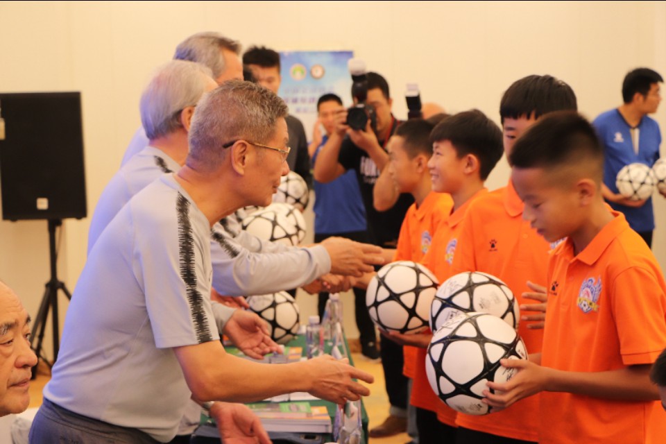 中国足球青训培训机构,中国名宿辅导团