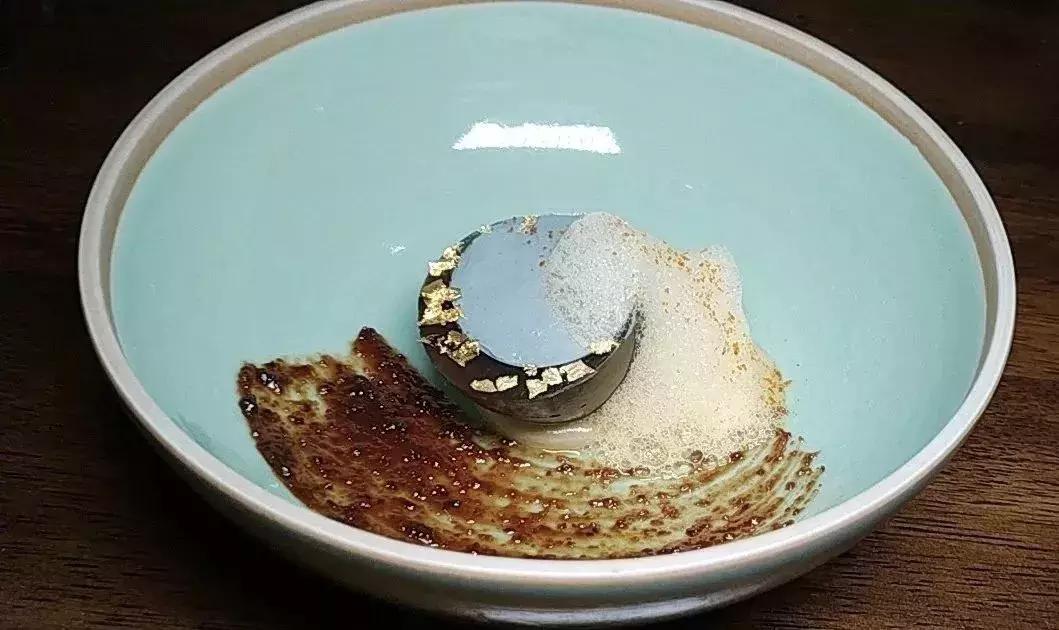 在上海最高的餐厅吃饭需要多少钱,上海最贵的餐厅吃一顿花多少