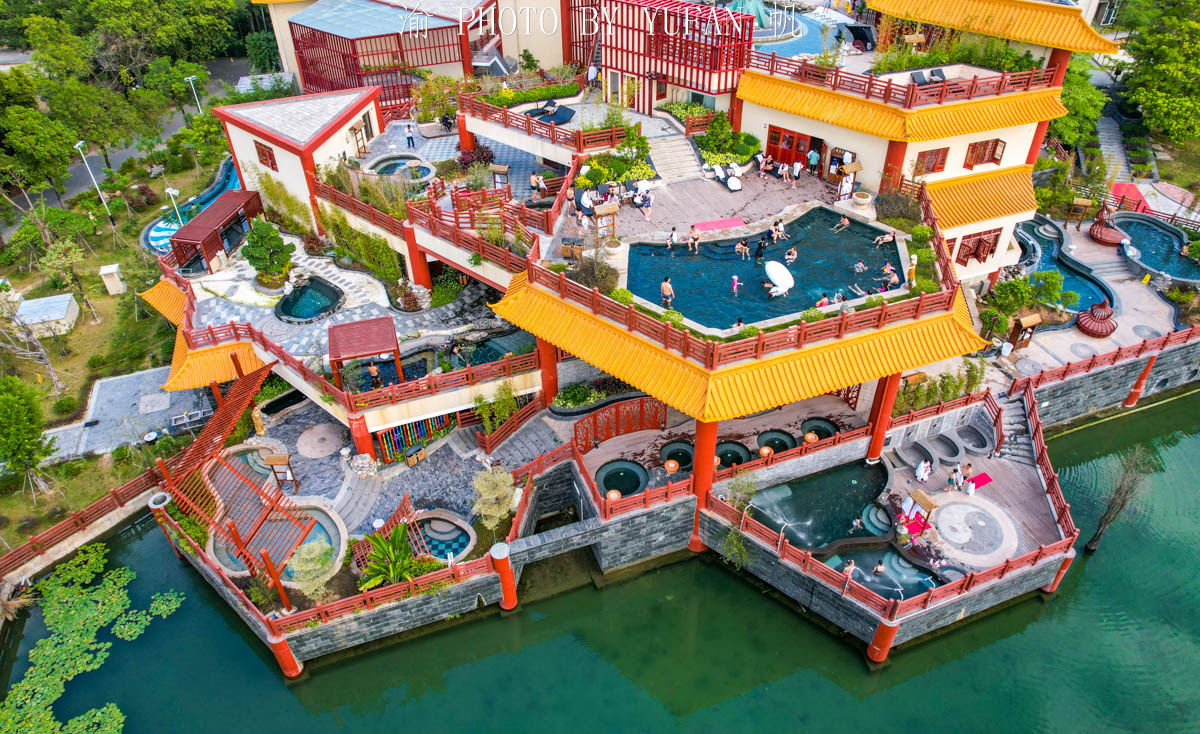 广东潮州惊现高空立体温泉，层层叠叠如梯田，独一无二成网红景点