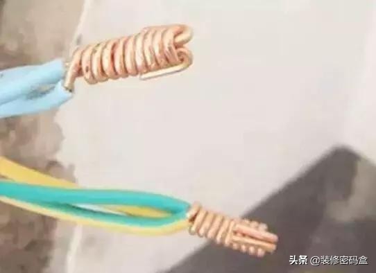 电线插头短路图解,怎样接线才能使电线漏电跳闸