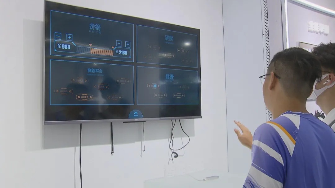 羽毛球实体店开业视频,福建县级市羽毛球运动馆新店开业