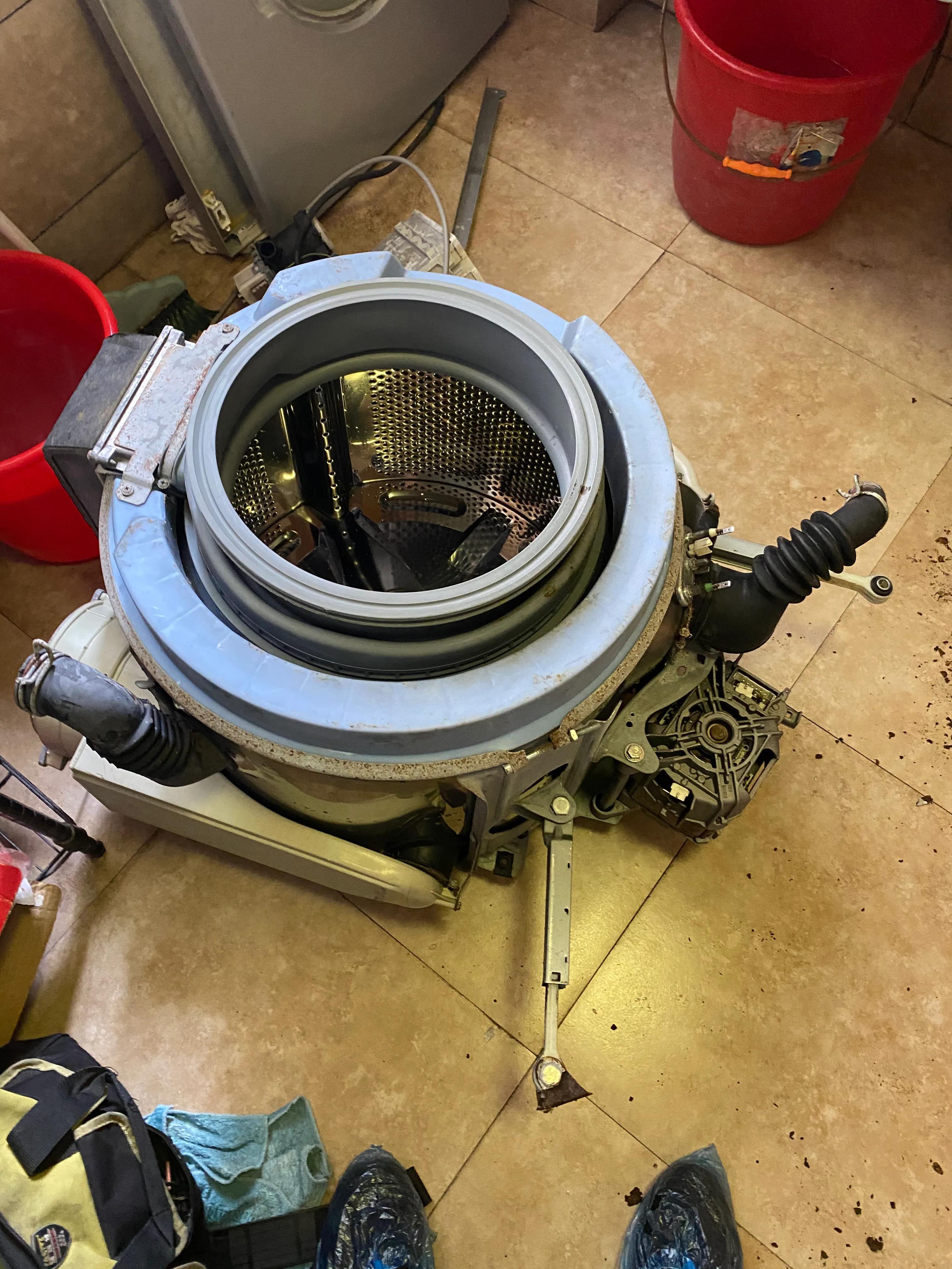 西门子洗衣机换碳刷需不需要磨,西门子洗衣机wm3005更换排水管