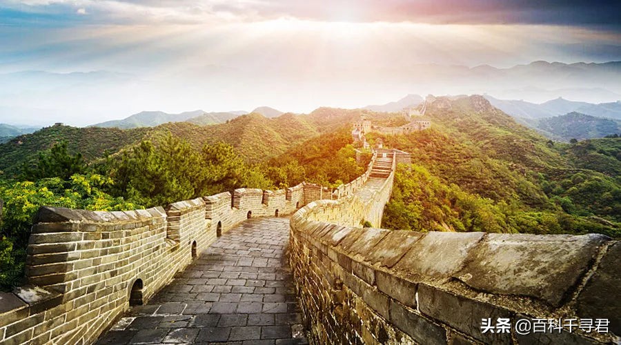 60年前英国第一次来到月球,英国人看月球