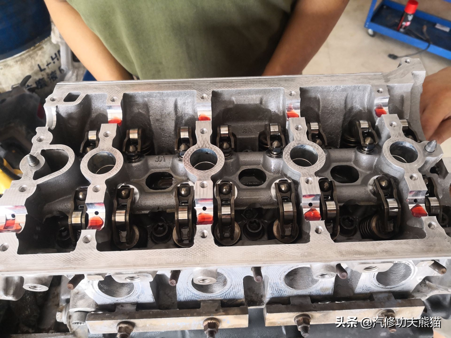 大众夏朗烧机油维修汕头,夏朗烧机油大修多少钱