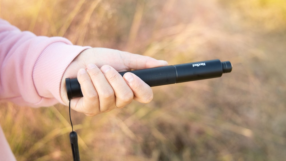 能伸能缩，这根求生棒真的很好用