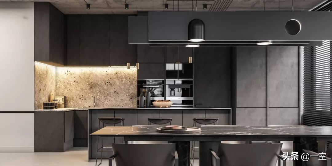 涓編鍦伴搧瀹炲姏澶k,涓編鍩庡競楂樻ゼpk